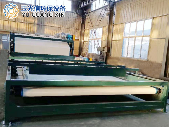1618146671195648.jpg 帶式壓濾機(jī)-1.jpg